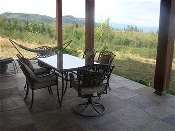 Malahat View Guesthouse Eksteriør bilde